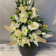 Luxury Elegant Green &amp; White Vase 