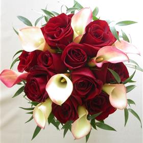 fwthumbred-rose-wedding-bouquets.jpg