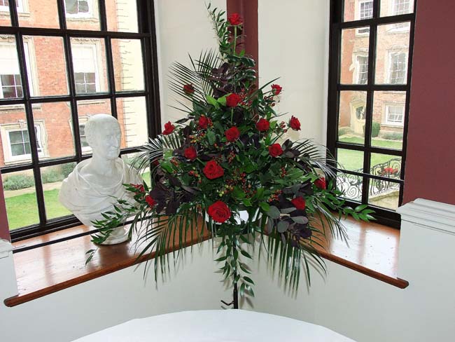 Flower Pedestals For Weddings Fashion Dresses