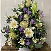  Blue &amp; Purple Equisite Arrangement 