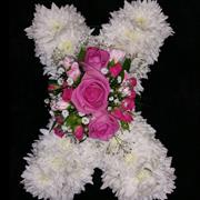 Small Single Kiss Tribute