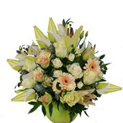 Beautiful Peach &amp; Cream Arrangement Plus