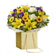 Gold &amp; White Spring Hand-tied Plus 