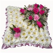 Pink &amp; White Massed Cushion 